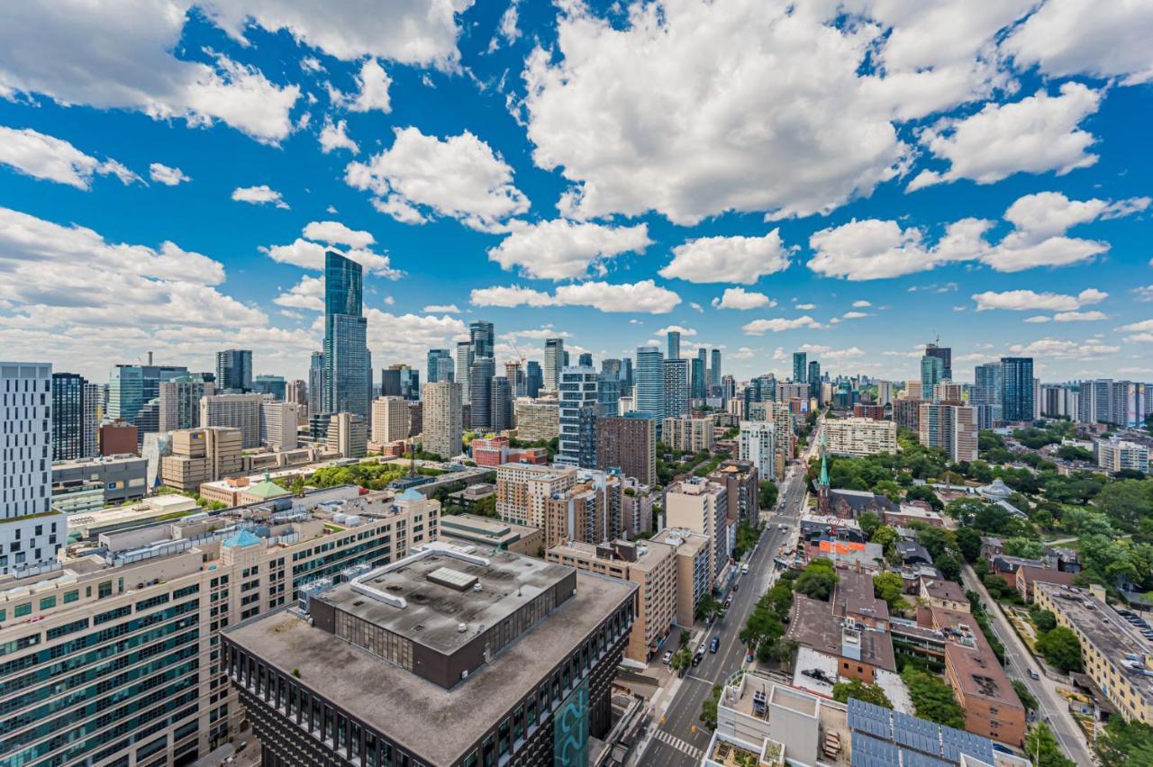 Luxury 2 Bedroom Condo High Floor Close To Eaton Center Toronto Exteriér fotografie